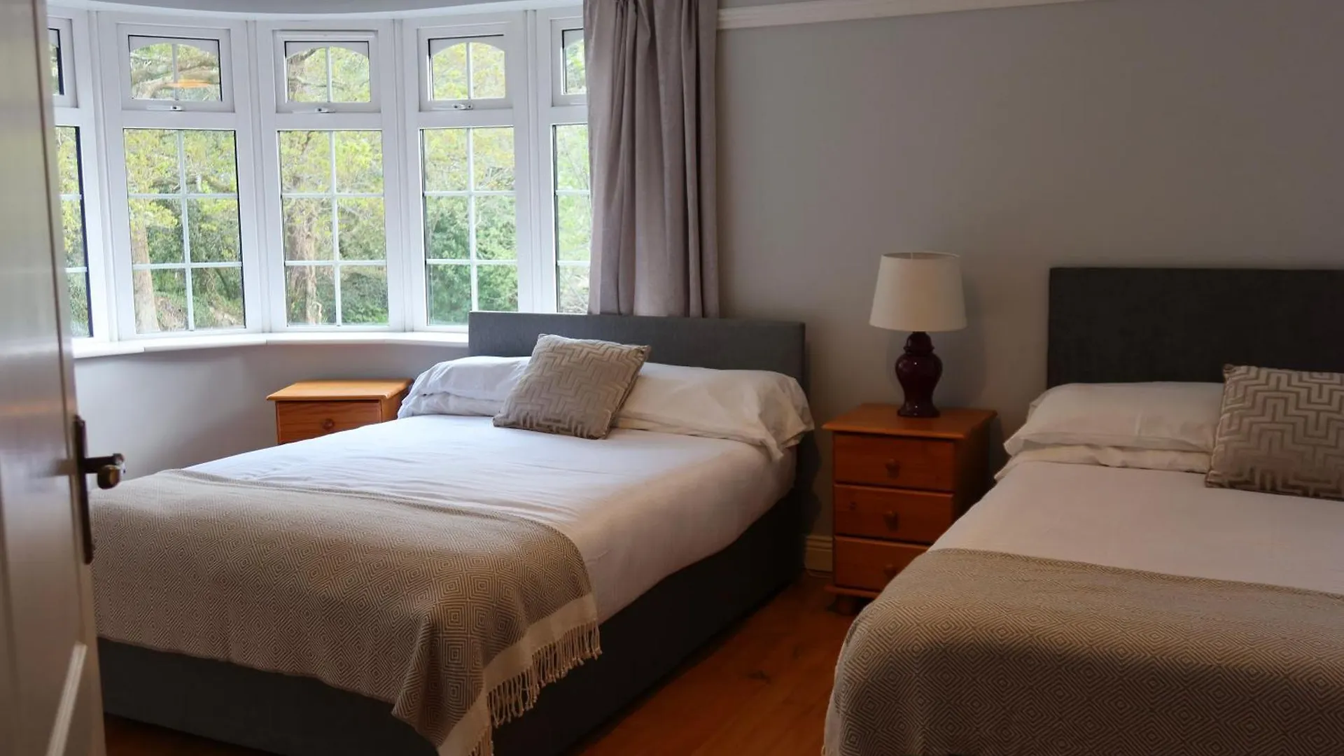 Woodville Lodge Guesthouse Killarney
