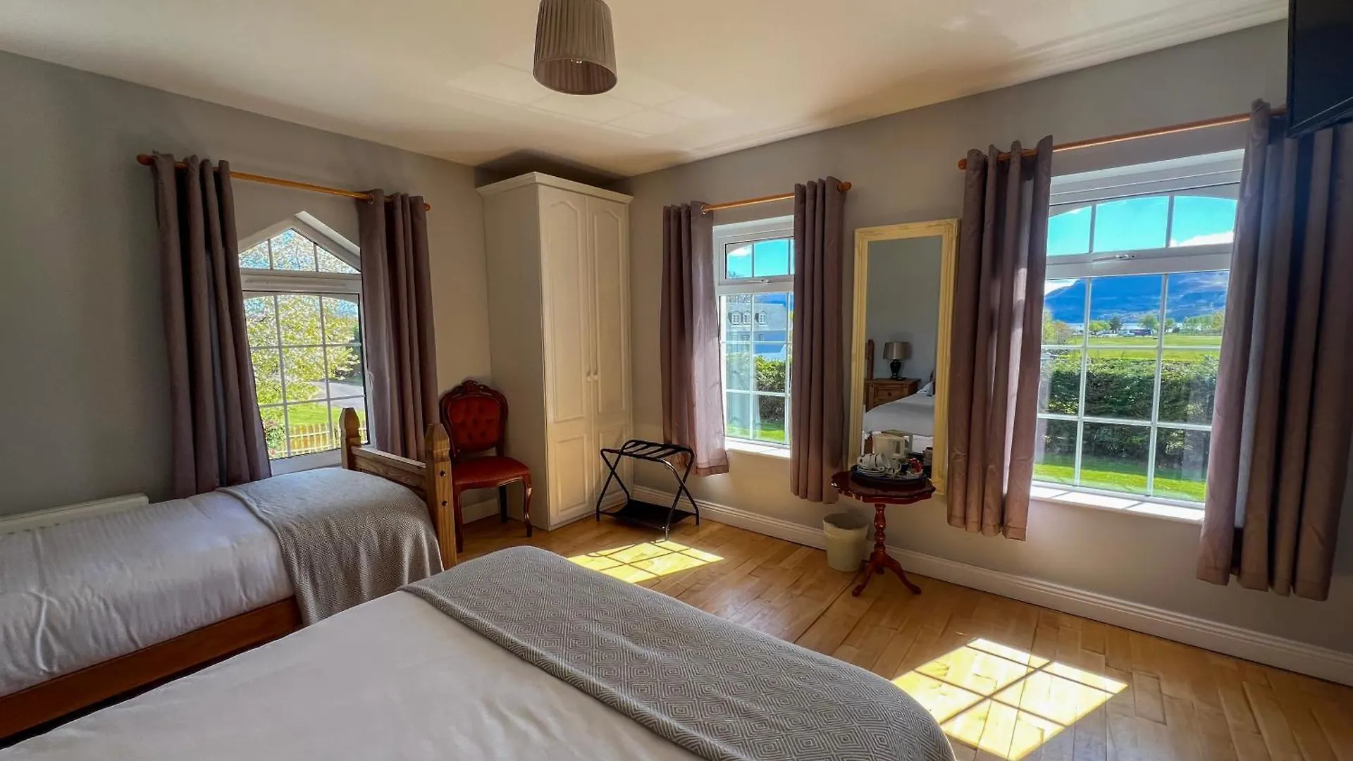**** Nocleg ze śniadaniem Woodville Lodge Guesthouse Killarney Irlandia