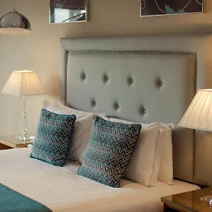 4* Hotell Scott's