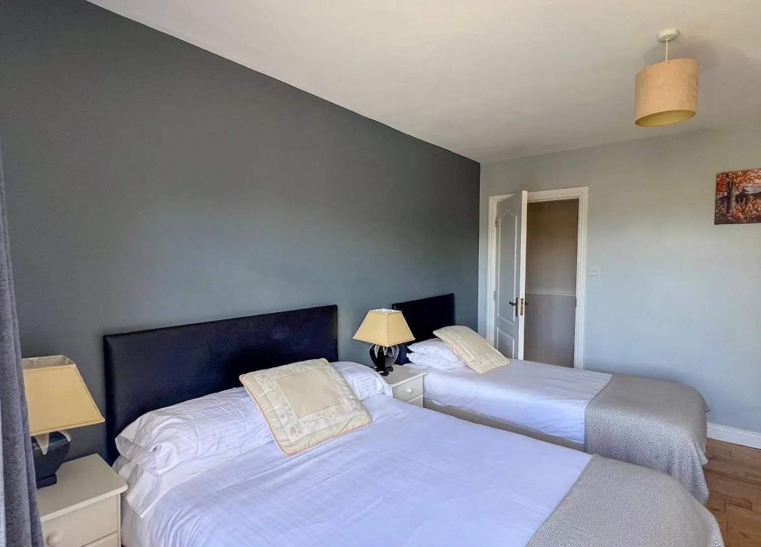 Woodville Lodge Guesthouse Killarney Bed & Breakfast